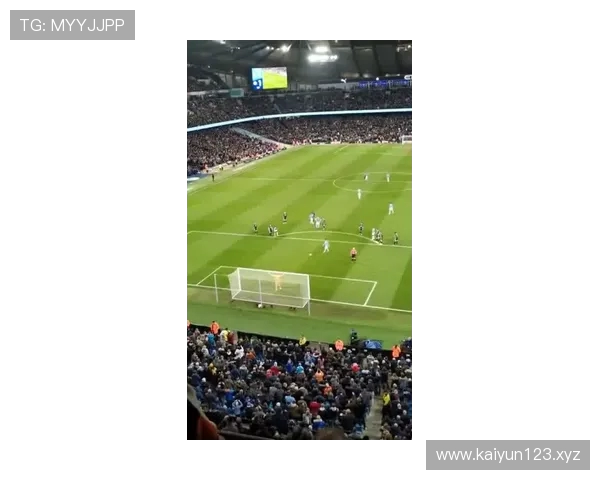 球迷抗议温布利票价太高 曼城半决赛出现约五千空座